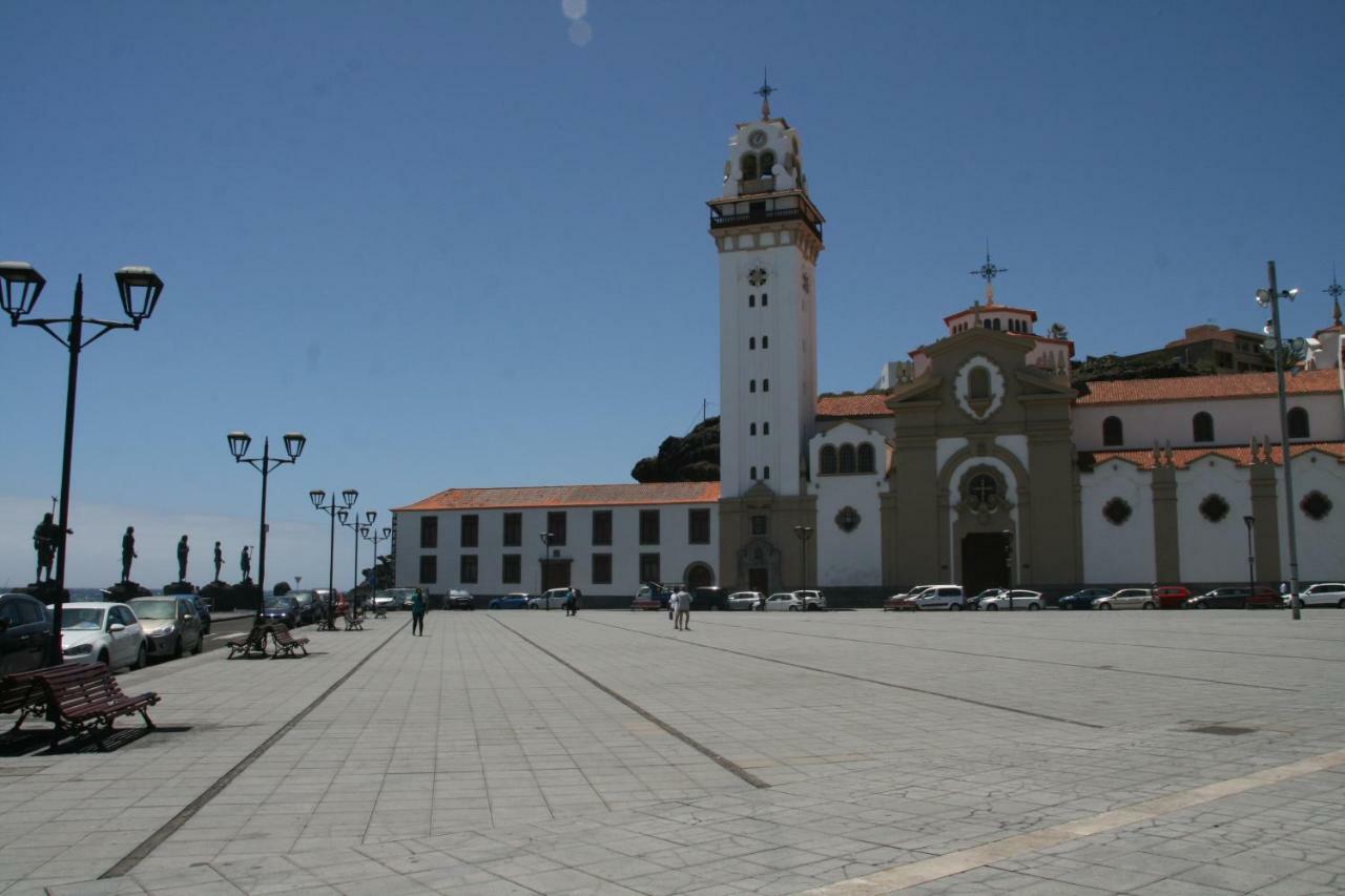 Apartamento Vacacional Atico Frente Al Mar Candelaria Exterior foto